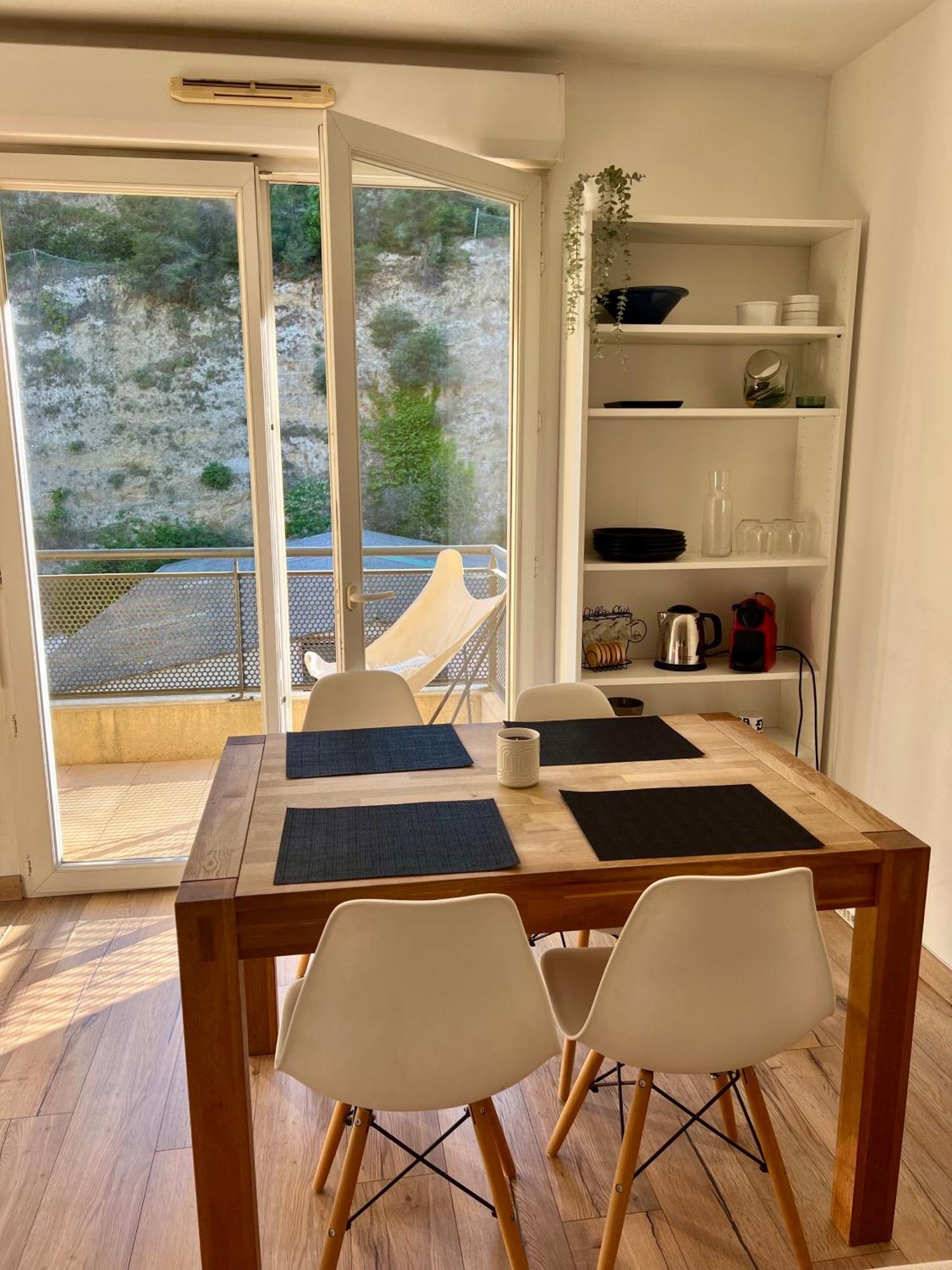 Magnificent Renovated Apartment, 2 Rooms Of 45 M2, Close Tothe Sea, Top Floor, Terrace 니스 외부 사진