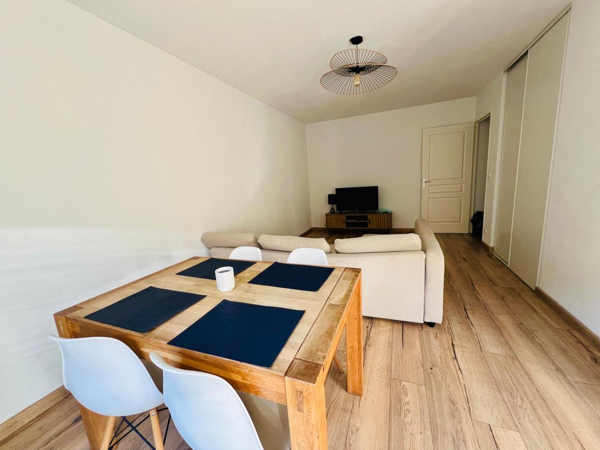 Magnificent Renovated Apartment, 2 Rooms Of 45 M2, Close Tothe Sea, Top Floor, Terrace 니스 외부 사진